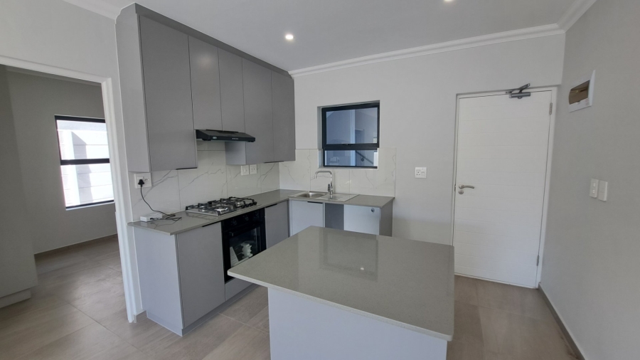 2 Bedroom Property for Sale in Table View Western Cape